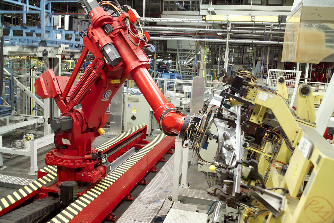 Automated robotic manufacturing system